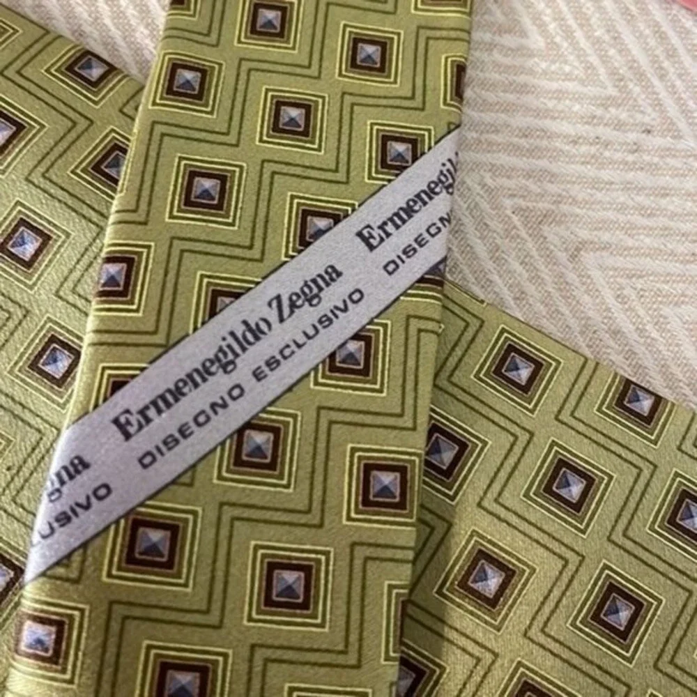 Zegna Silk Tie‎ Men's Designer Made In Italy Green & Purple Geometric
